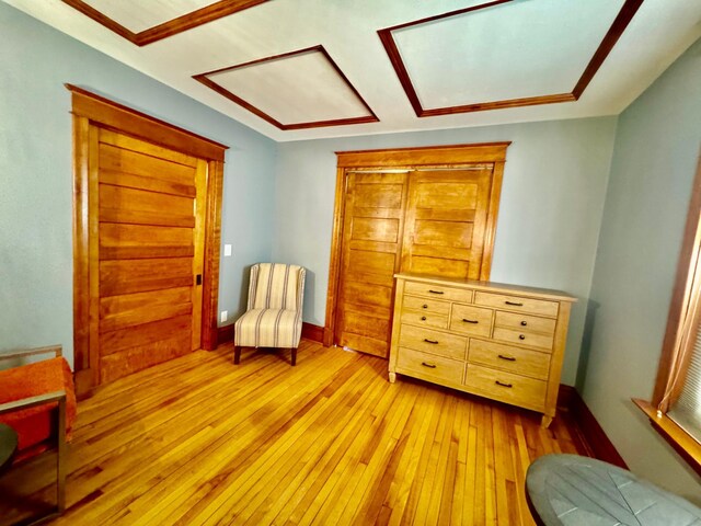 living area with light wood-style flooring