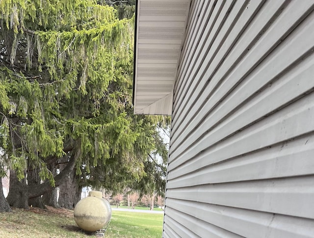 view of property exterior