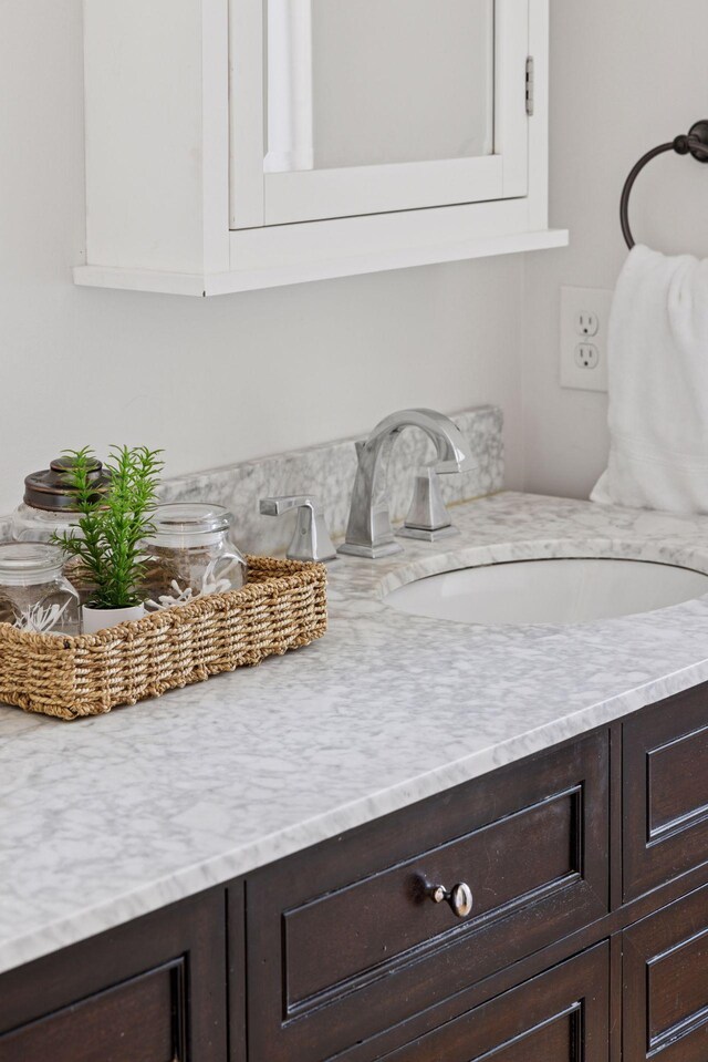 mudroom featuring a sink