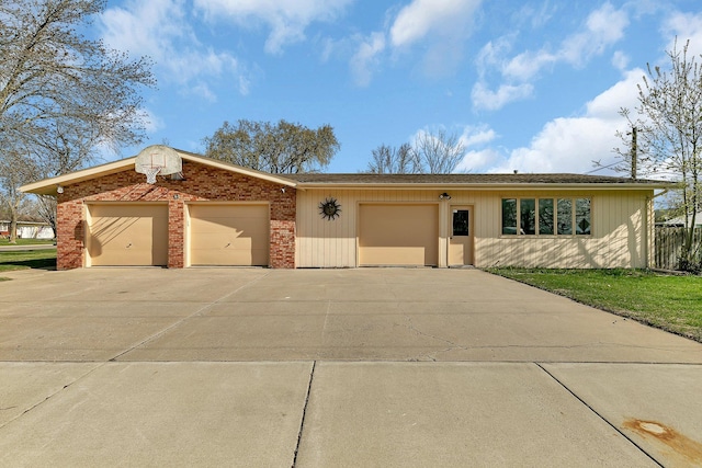 420 6th Ave N, Cold Spring, MN 56320 - single story home with driveway, brick siding, and a garage