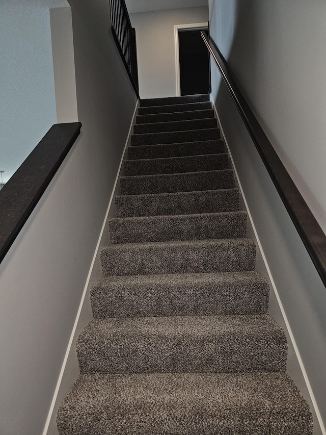 17121 61st St NE, Otsego, MN 55330 - view of stairway