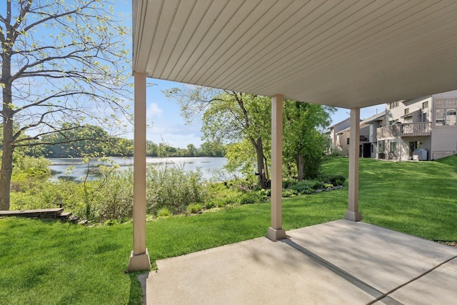 3662 Pond View Pt, Eagan, MN 55122 - view of patio with a water view