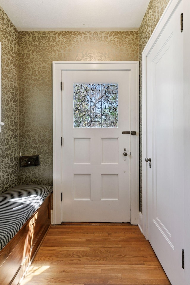4606 Drexel Ave, Edina, MN 55424 - entryway featuring wallpapered walls and light wood finished floors