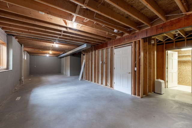 5541 70th St, Edina, MN 55439 - view of unfinished below grade area