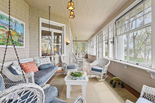 view of sunroom / solarium