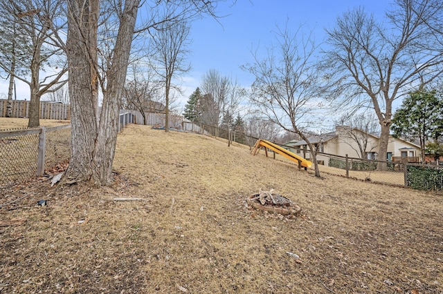 view of yard featuring fence