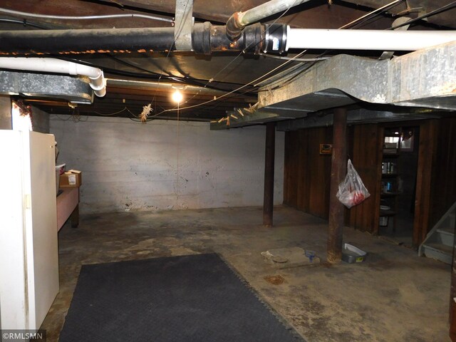 view of unfinished basement