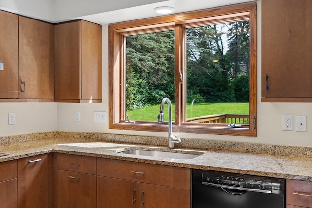 2405 Dianna Ln, Little Canada, MN 55117