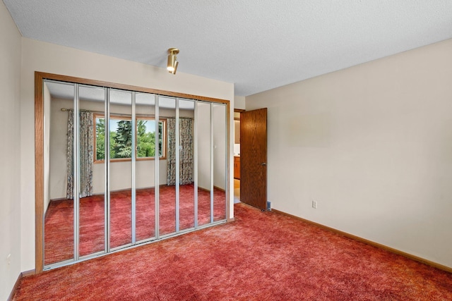 2405 Dianna Ln, Little Canada, MN 55117