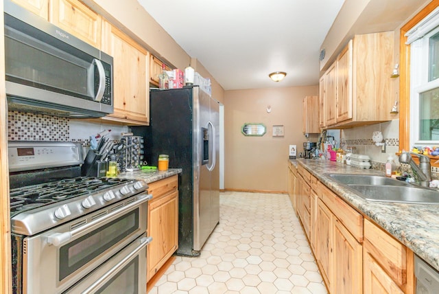 3013 Aquila Ave N, Crystal, MN 55427 - photo 10