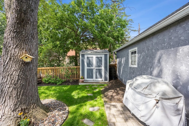 4904 11th Ave S, Minneapolis, MN 55417 - view of yard featuring a storage unit
