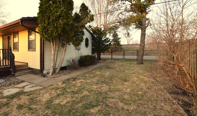 view of yard featuring fence
