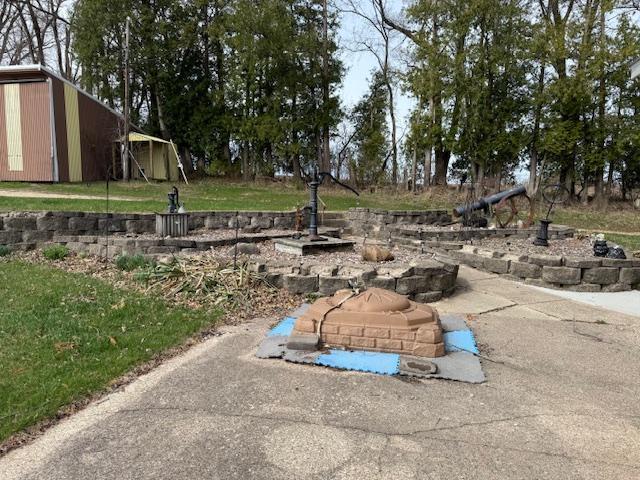 15497 Meiners Rd, Mayville Twp, MN 55921 - view of yard with an outdoor structure