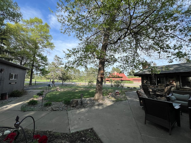 view of patio featuring an outdoor hangout area