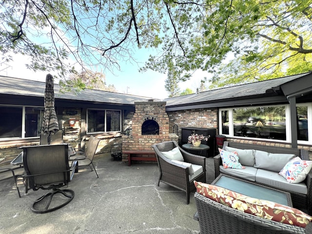 view of patio featuring an outdoor hangout area