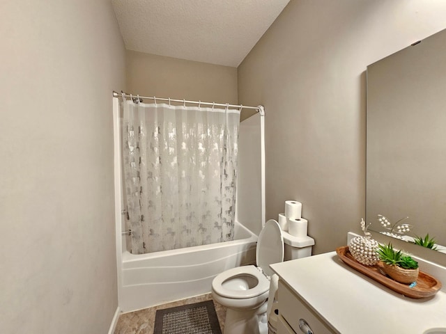 2505 Jaber Ave NE, Saint Michael, MN 55376 - bathroom featuring shower / bath combo, vanity, toilet, a textured ceiling, and baseboards