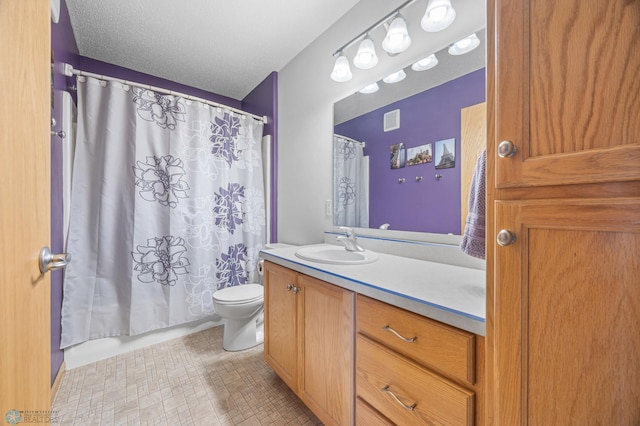 full bathroom featuring toilet, visible vents, shower / bathtub combination with curtain, and vanity