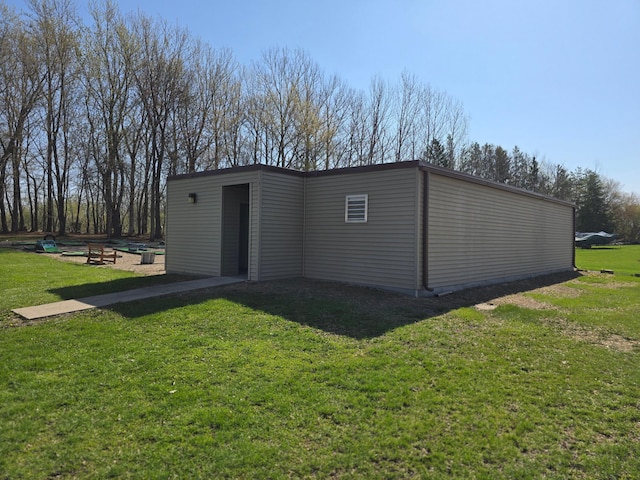 view of outbuilding featuring an outbuilding