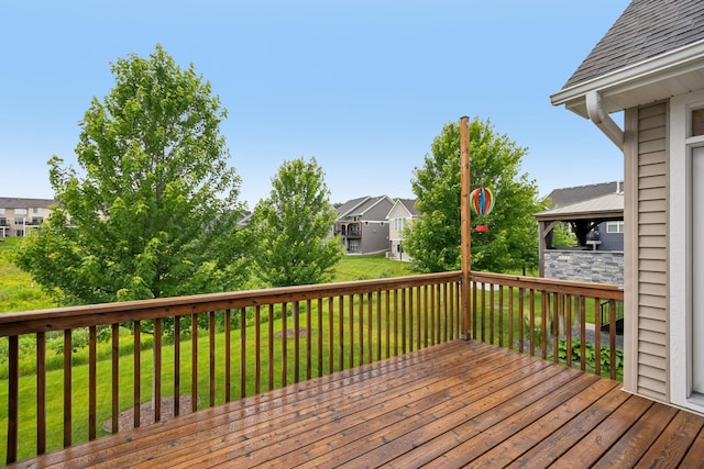 3623 Cove Point Cir NW, Prior Lake, MN 55372 - deck featuring a lawn and a residential view