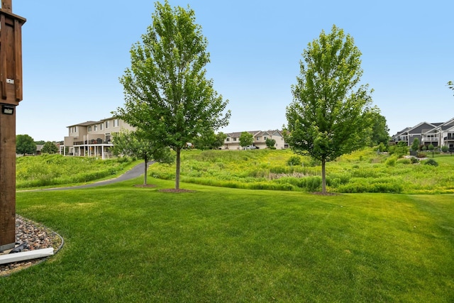 3623 Cove Point Cir NW, Prior Lake, MN 55372 - view of grassy yard with a residential view