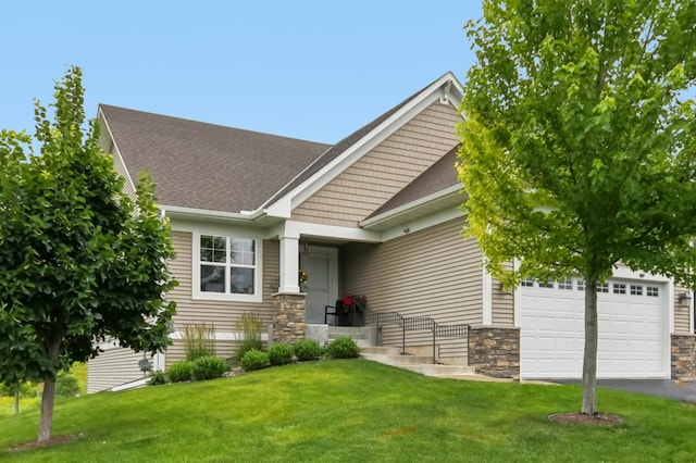 3623 Cove Point Cir NW, Prior Lake, MN 55372 - craftsman-style home featuring a front yard, driveway, and roof with shingles