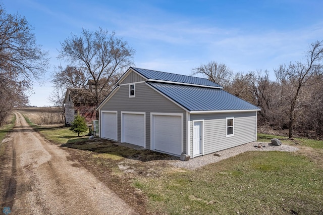 view of detached garage