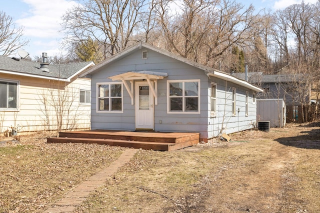 view of front of home with central AC unit