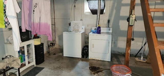 211 2nd St, Albert Lea, MN 56007 - unfinished below grade area featuring washer and clothes dryer