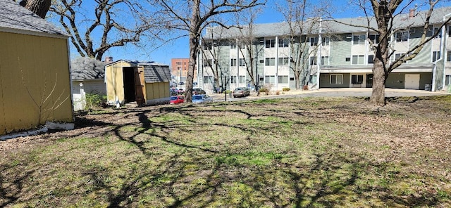 211 2nd St, Albert Lea, MN 56007 - view of yard