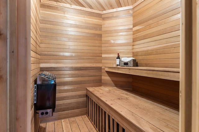 view of sauna / steam room