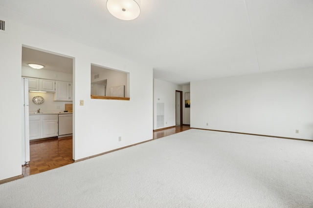 7200 York Ave S Unit 304, Edina, MN 55435 - empty room with baseboards, carpet flooring, and a sink