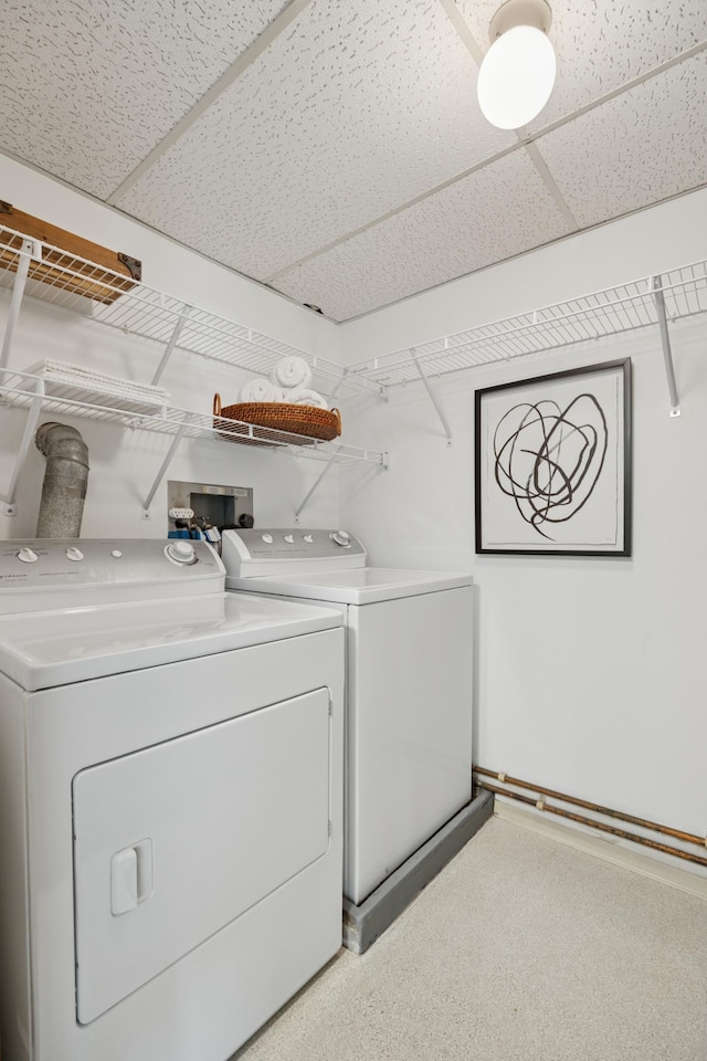 7200 York Ave S Unit 304, Edina, MN 55435 - laundry area featuring washer and clothes dryer