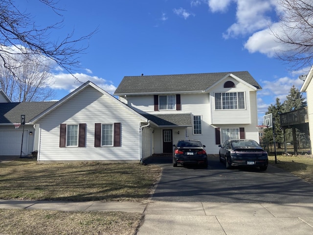 view of front of home featuring driveway