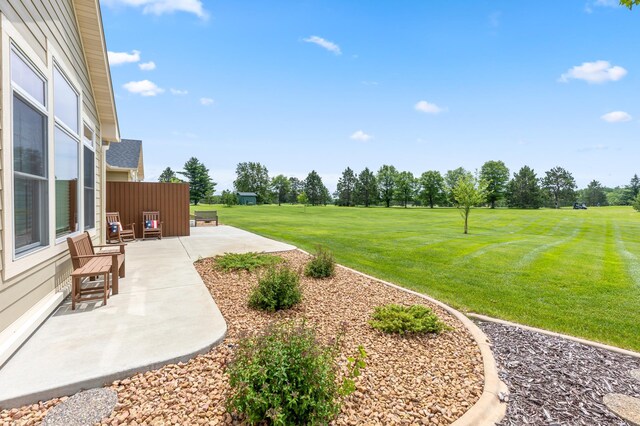 7466 Fairway Ln, Breezy Point, MN 56472 - view of green lawn featuring a patio area