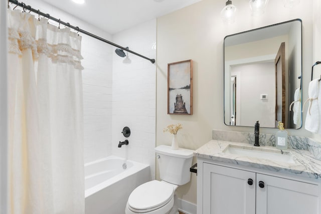 3124 Linden Cir NW, Prior Lake, MN 55372 - full bathroom featuring toilet, shower / bathtub combination with curtain, and vanity