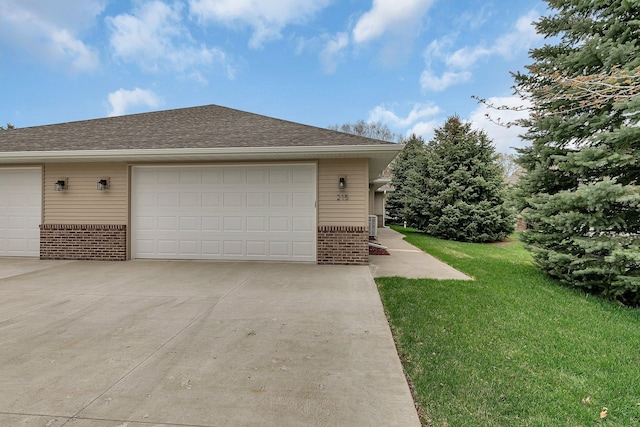 215 Butler St, Litchfield, MN 55355 - view of garage