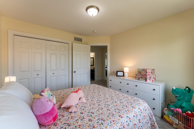 19717 Hazel Nut Ave, Lakeville, MN 55044 - carpeted bedroom featuring a closet