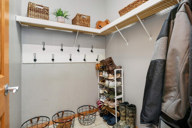 mudroom with tile patterned floors