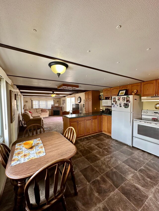 1404 Central Rd, Littlefork, MN 56653 - dining space featuring a textured ceiling