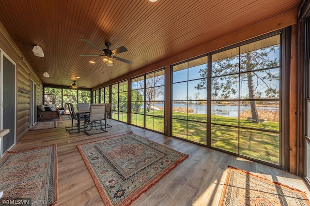 509 Superior Ave, Crosby, MN 56441 - sunroom featuring a water view, a ceiling fan, and outdoor dining space