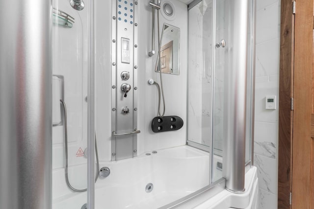 22694 Coney Island Dr, Clitherall, MN 56524 - full bath featuring a combined bath / shower with jetted tub