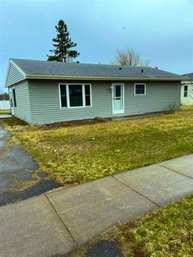 53 Edwards Dr, Silver Bay, MN 55614 - photo 1