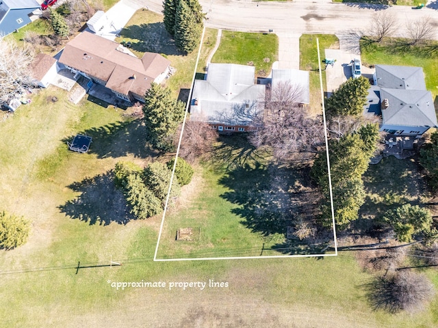 118 Golf Ter, Crookston, MN 56716 - aerial view with a residential view