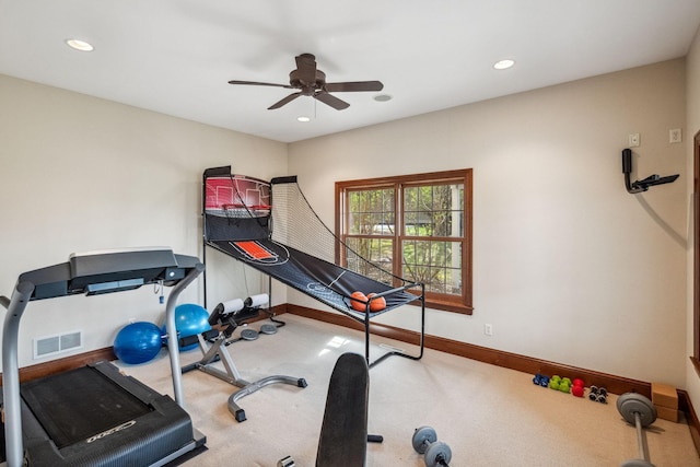 workout room with visible vents, baseboards, recessed lighting, a ceiling fan, and carpet
