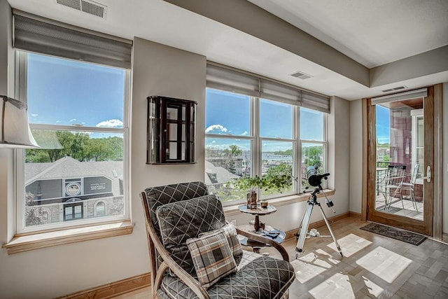 650 Main St N Unit 308, Stillwater, MN 55082 - sitting room featuring baseboards