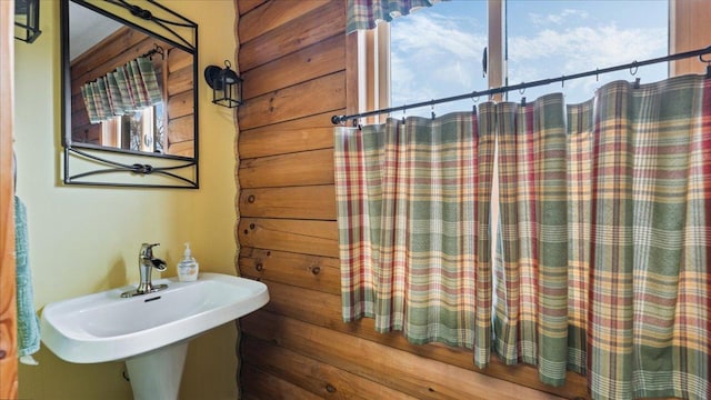 18100 Stockhousen Rd NW, Evansville, MN 56326 - bathroom with a sink