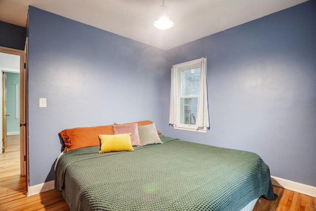 4830 29th Ave S, Minneapolis, MN 55417 - bedroom featuring wood finished floors and baseboards