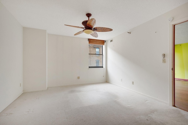 401 1st St Unit 401, Minneapolis, MN 55401 - carpeted empty room featuring ceiling fan