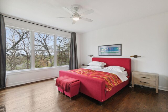 1360 Skyline Dr, Golden Valley, MN 55422 - bedroom featuring wood finished floors, baseboards, and ceiling fan