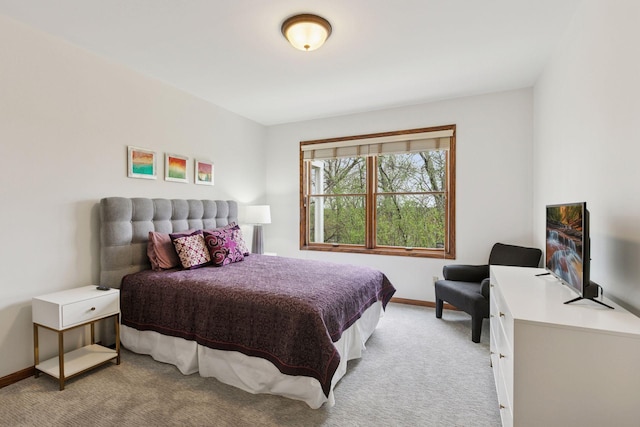 1360 Skyline Dr, Golden Valley, MN 55422 - bedroom featuring baseboards and light colored carpet